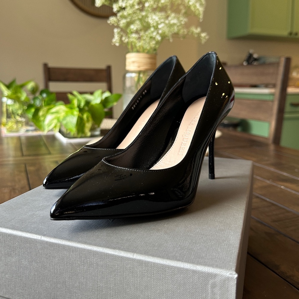 Alexander McQueen black patent leather heels